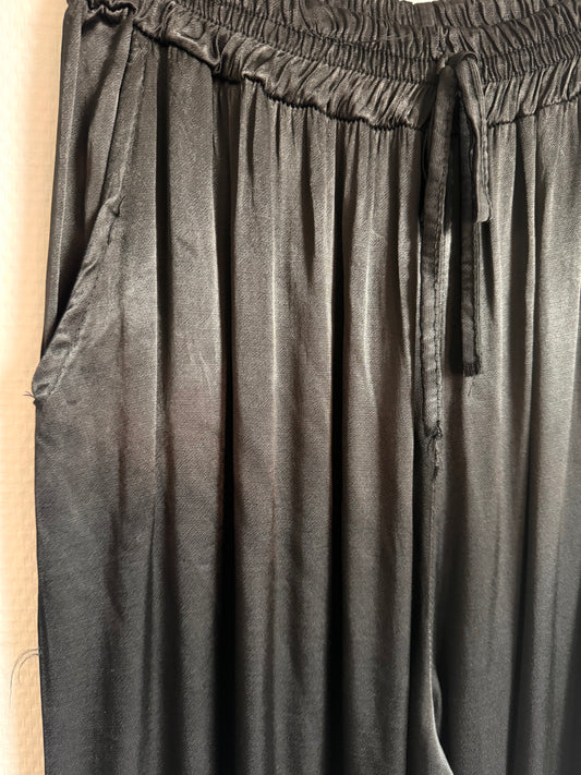 Silky broek zwart